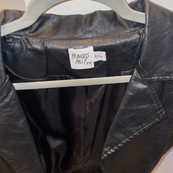 Princess Polly Jada Belted Cropped Leather Jacket - Picture 5 of 6